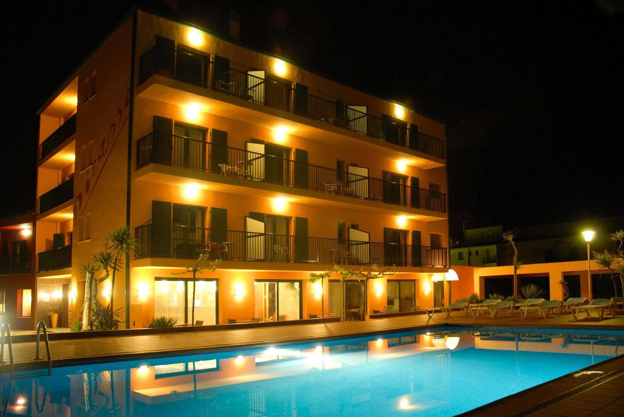 Hotel Picasso Torroella de Montgrí المظهر الخارجي الصورة